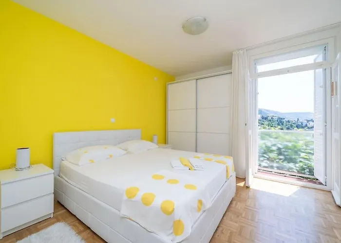 Apartment Tajchi, 5 Min From Rixos Beach